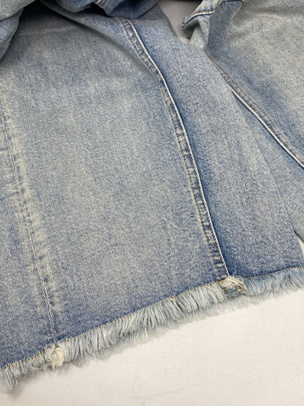 Alice + Olivia Driggs Sierra Light Blue Baloon Jeans 25 - Picture 8 of 11